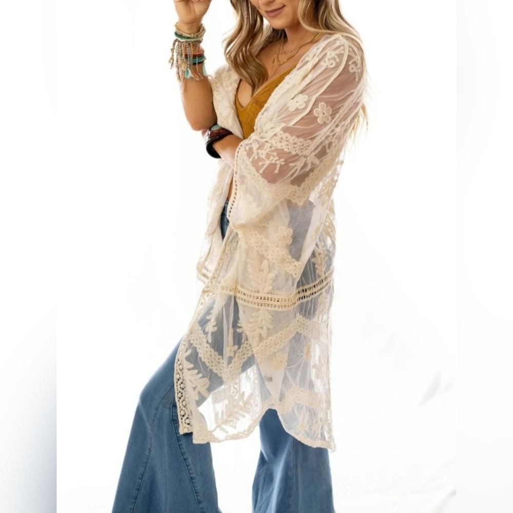 Whimsey & Lace Kimono
